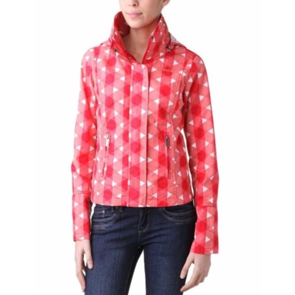 Bench Barbecue Star Jacket in Red - Picture 1 of 8